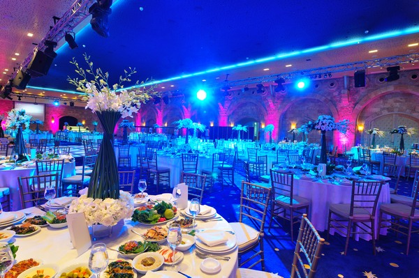 Weddings At Edde Sands